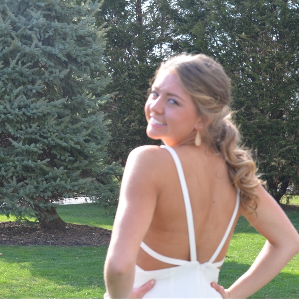 Meet your Posher, Kayla